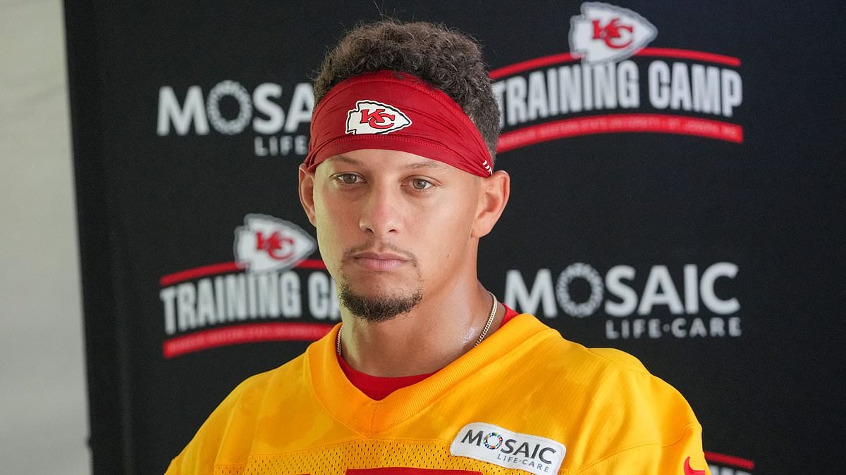 Patrick Mahomes' mom pleads for help as family member fights rare cancer