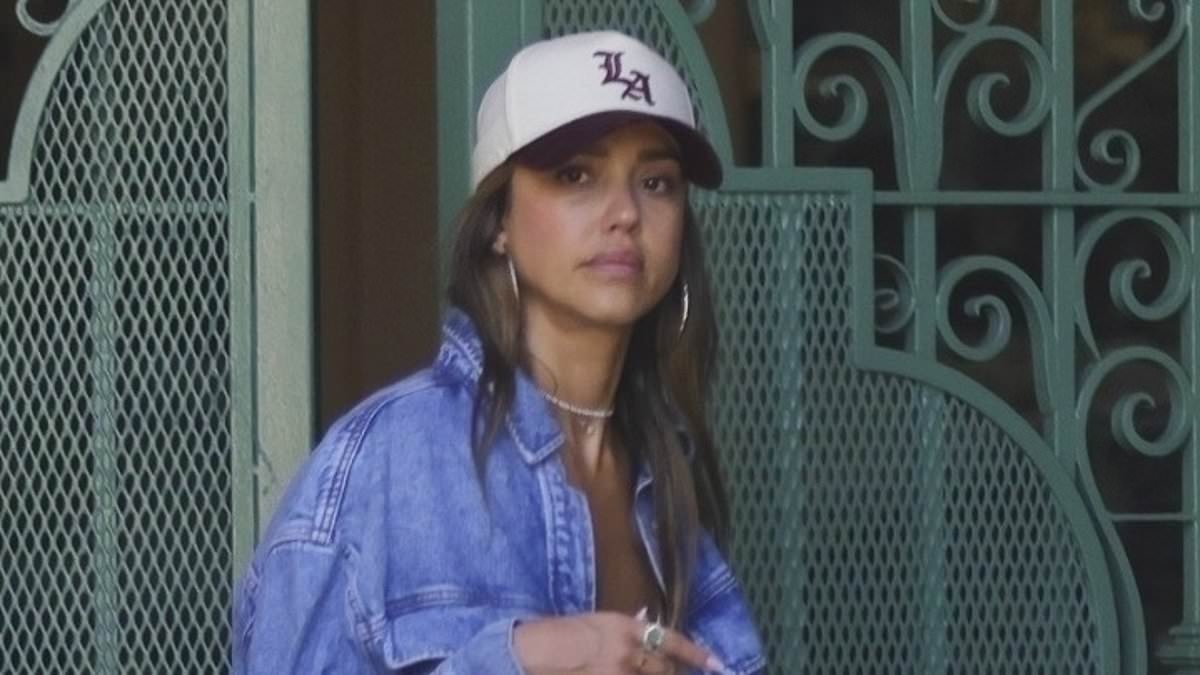Jessica Alba seeks 'mystic guidance' amid her hot new romance with Danny Ramirez