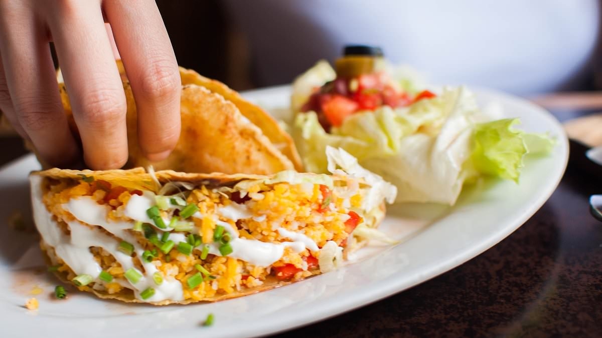 Locals devastated as iconic Mexican restaurant shuts down after 90 years