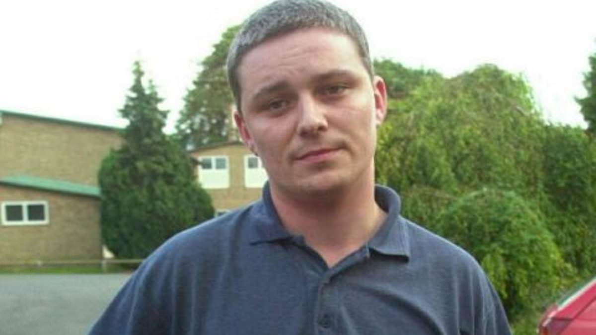 Double child killer Ian Huntley is taunted by fellow prisoners after guards seized is 'football' shirt and moved him to new cell