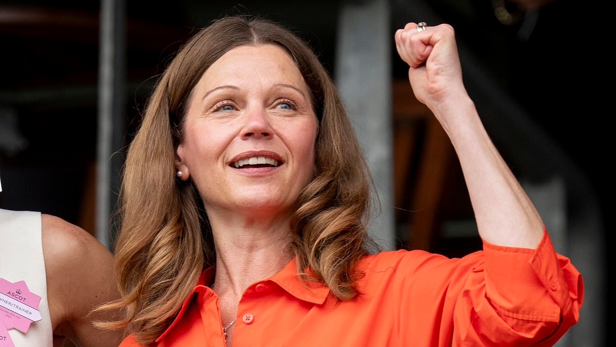 Lady Victoria Starmer looks effortlessly chic in bright orange sundress as she heads to Ascot without the prime minister