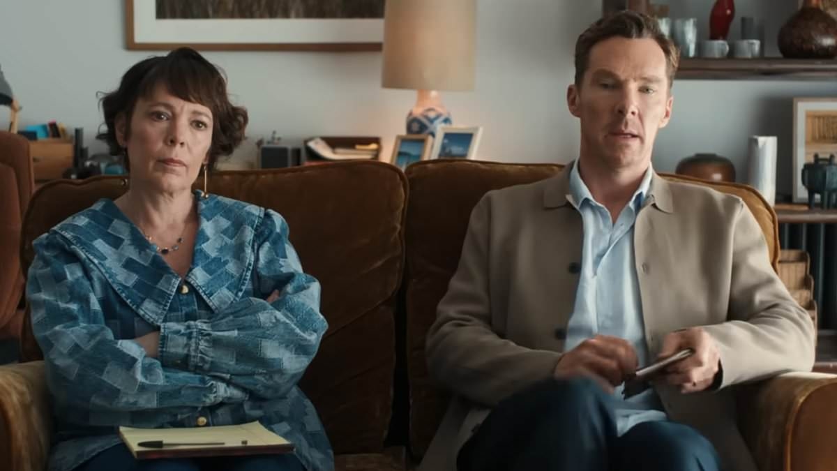 Were 'Shakespearean' Benedict and 'no faffing' Olivia thorns in each other's side in a REAL War of the Roses?