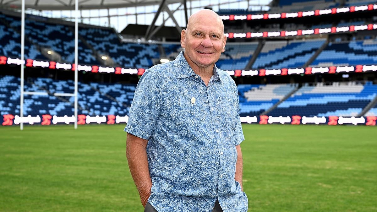 Footy world in mourning as premiership-winning legend Johnny Mayes loses health battle