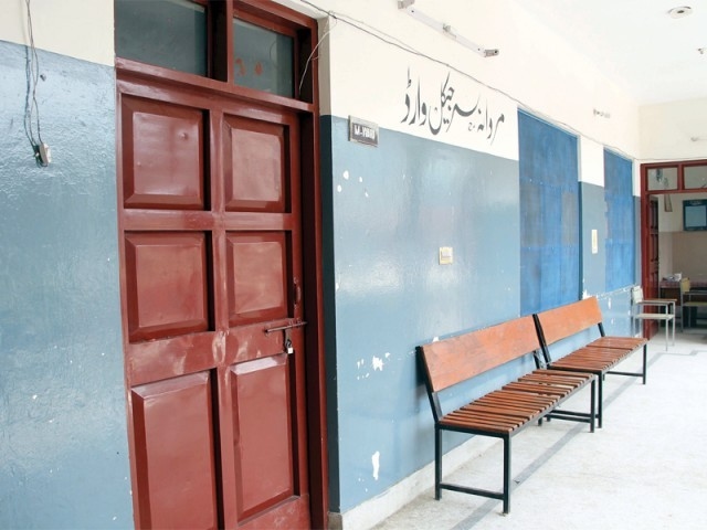 Substandard hospital mats seized in Swat