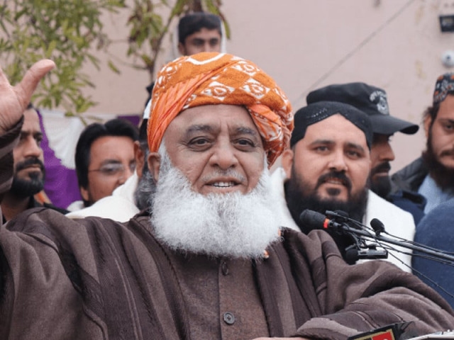 Fazl denies backing K-P govt ouster