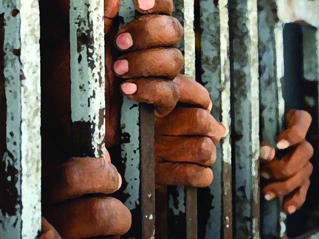 Siblings held for blackmailing women