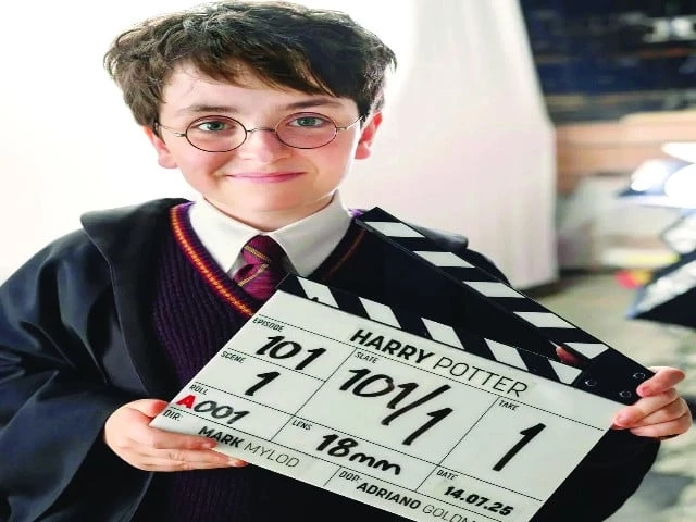 All hail the new Harry