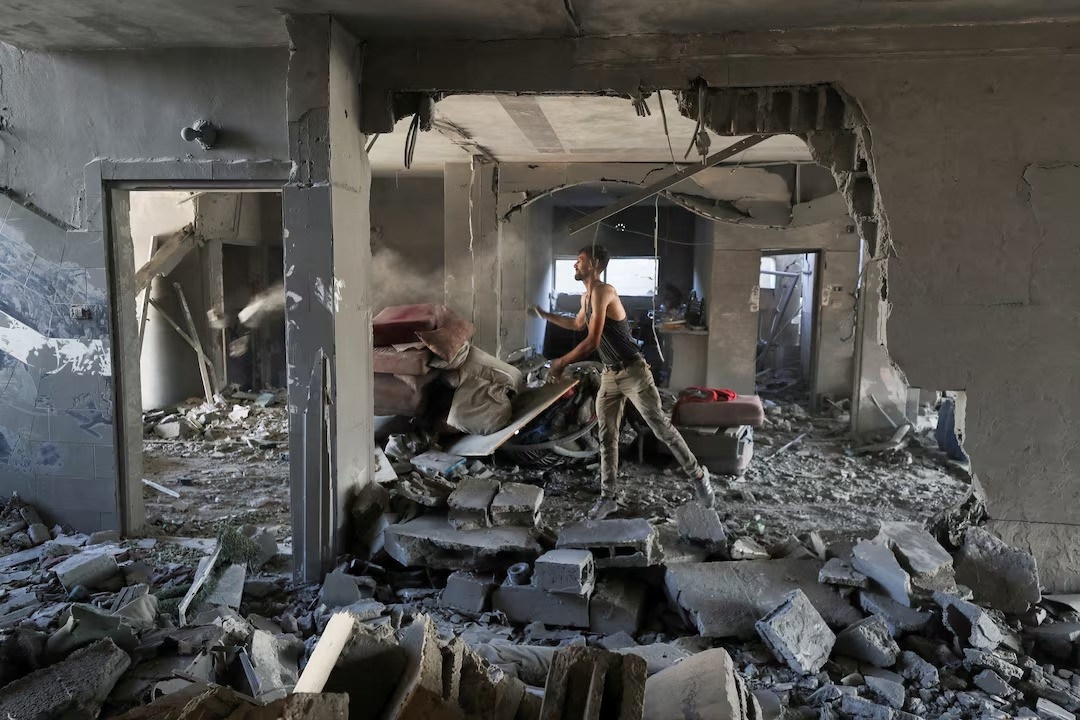15 killed in Gaza as Trump awaits Hamas reply to truce proposal
