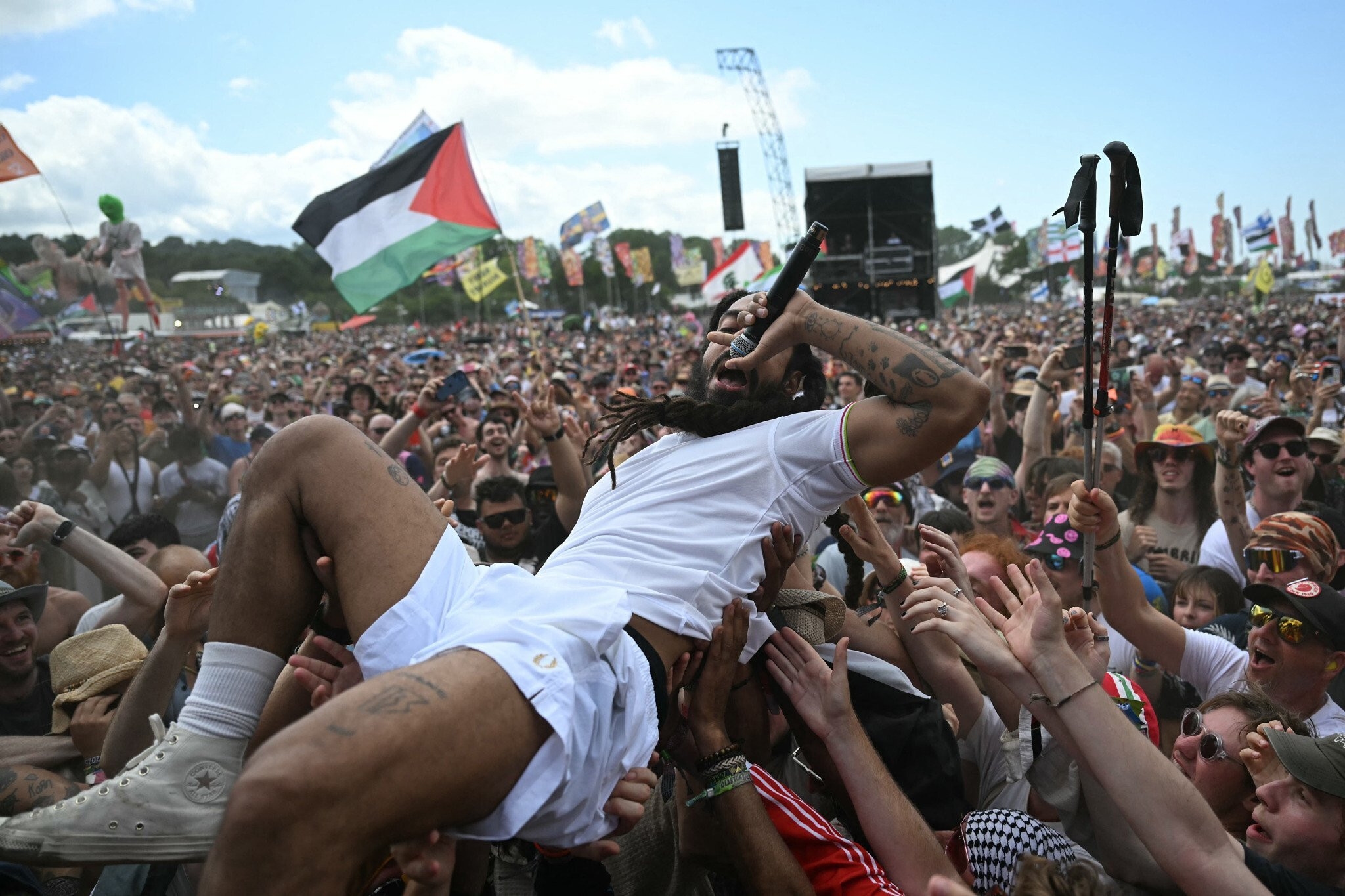 Live from Glastonbury: the resistance will be televised