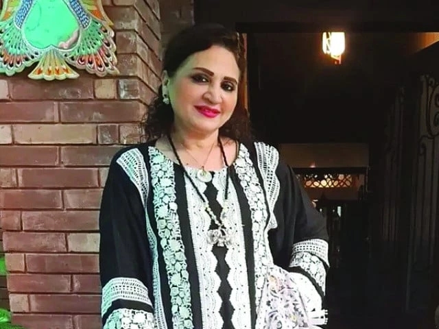 Daughters-in-law should go out to work, says Asma Abbas