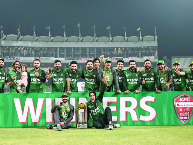 Pak name squad for BD T20Is