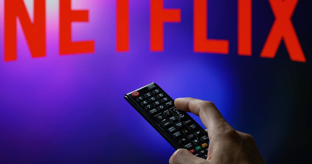 Netflix adds Bryan Cranston's 'must-watch' thriller fans still love - and it's not Breaking Bad
