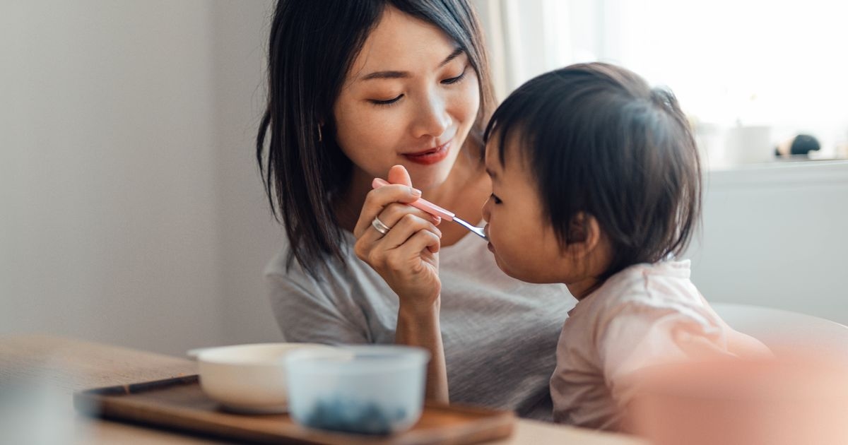 Foods that could boost your child's attention span at school