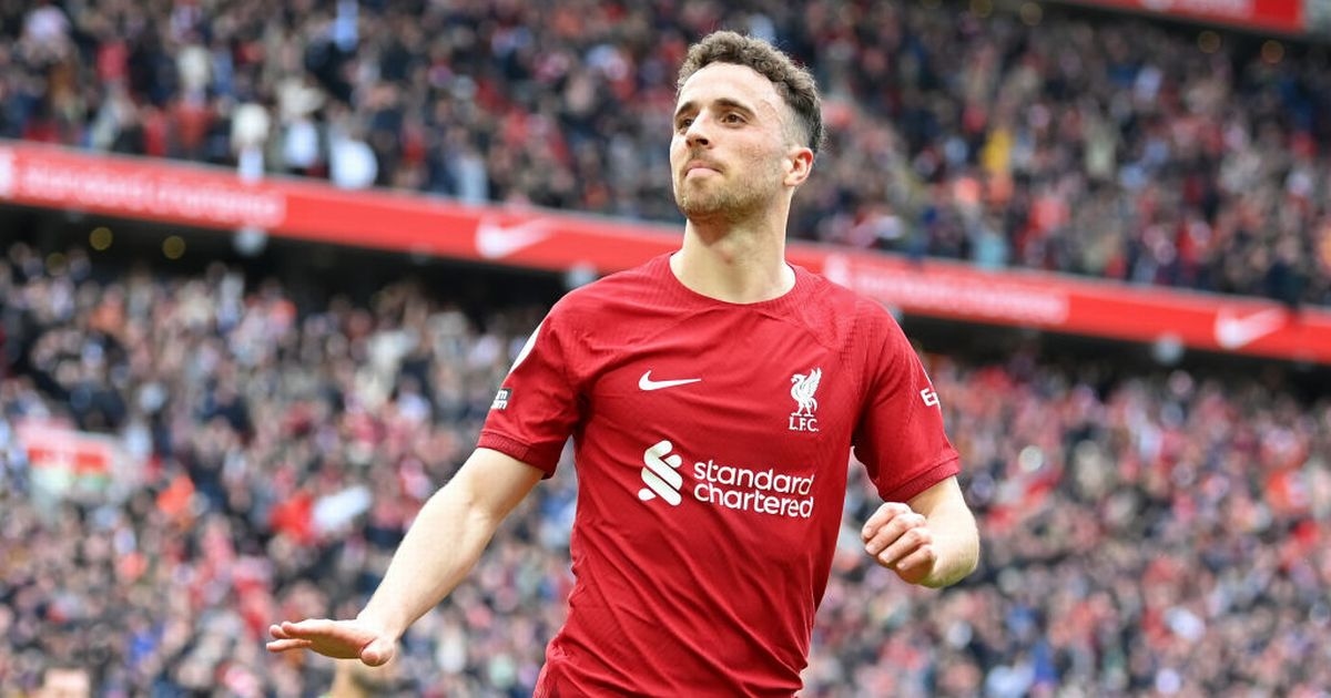Diogo Jota and Andre Silva funeral proceedings begin with private family wake