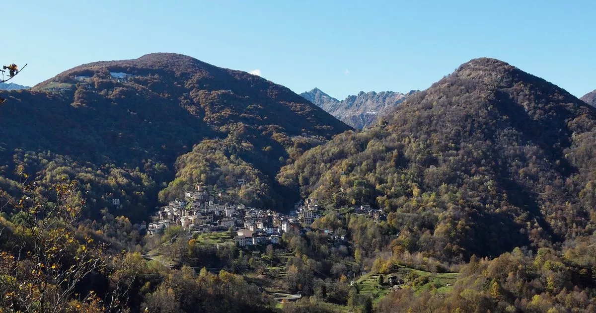 The tiny 'Scottish village' in Italy where locals speak Gaelic and wear tartan