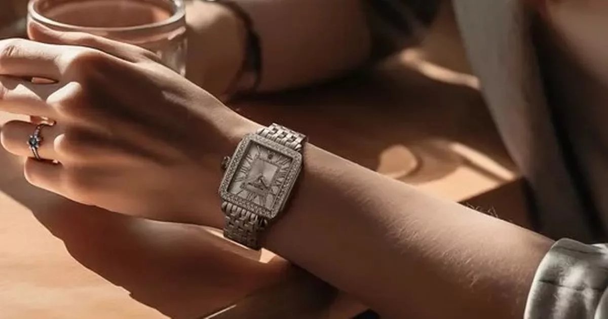 £1400 crystal Debenhams watch that's 'even more beautiful in person' cut to £108