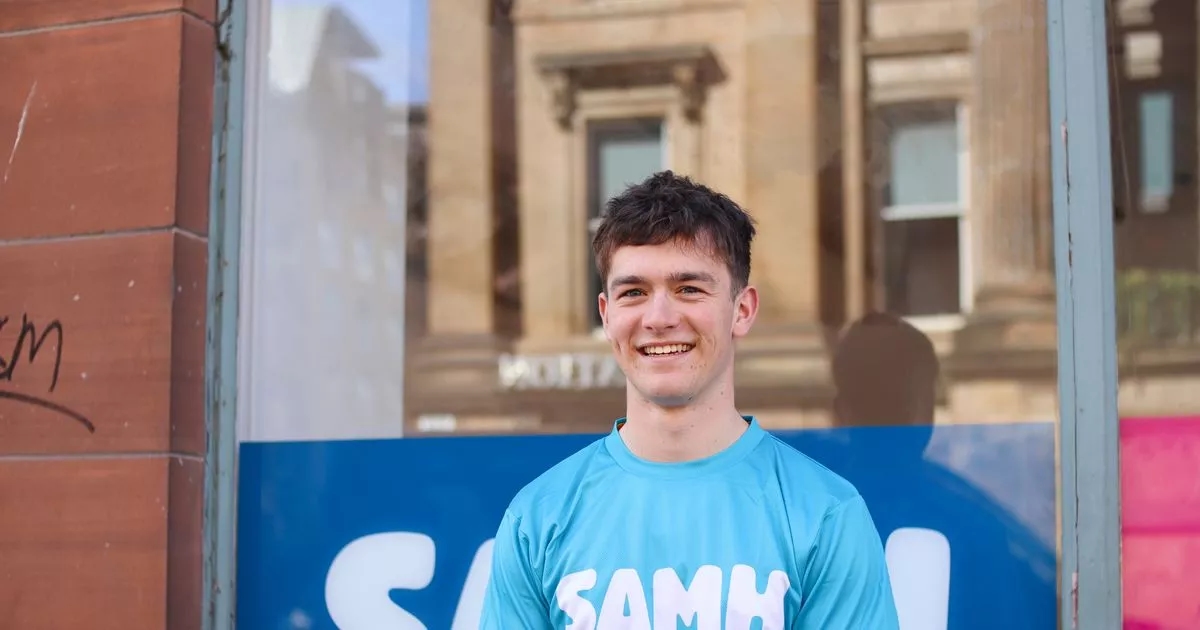 Edinburgh man takes on double marathon in memory of 'selfless' best friend