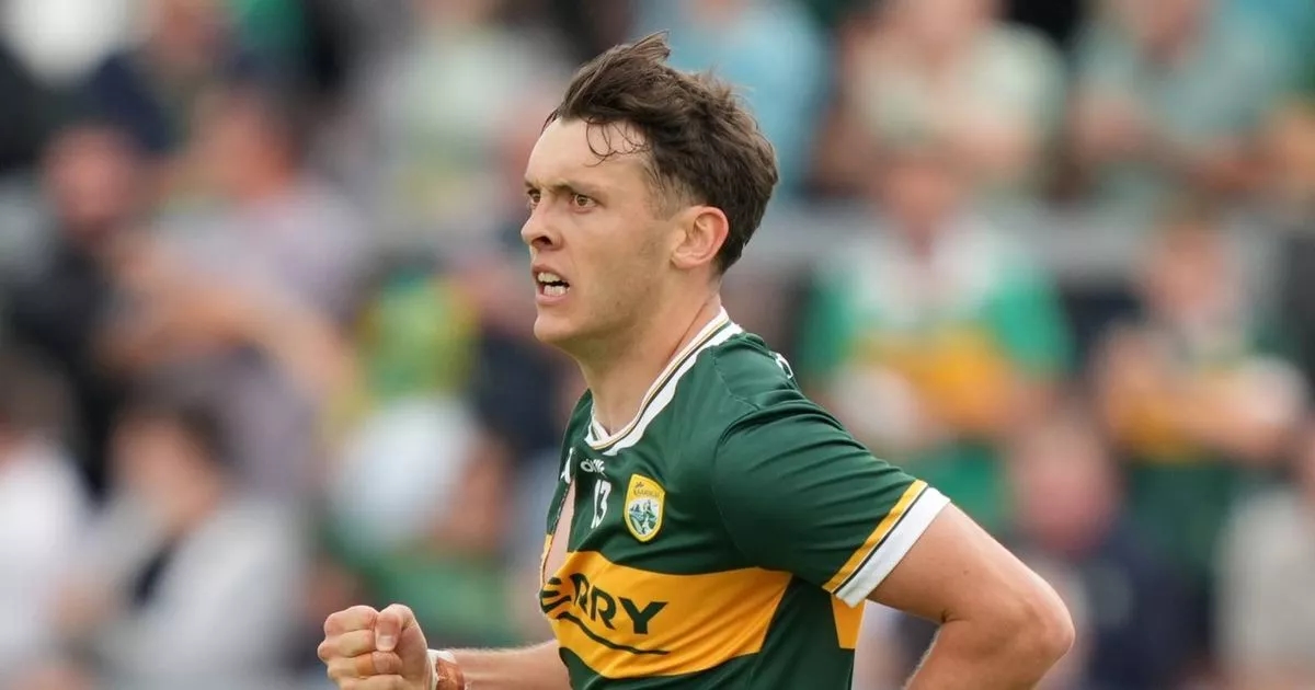 Inside Kerry star David Clifford's life with girlfriend Shauna and son Óigí