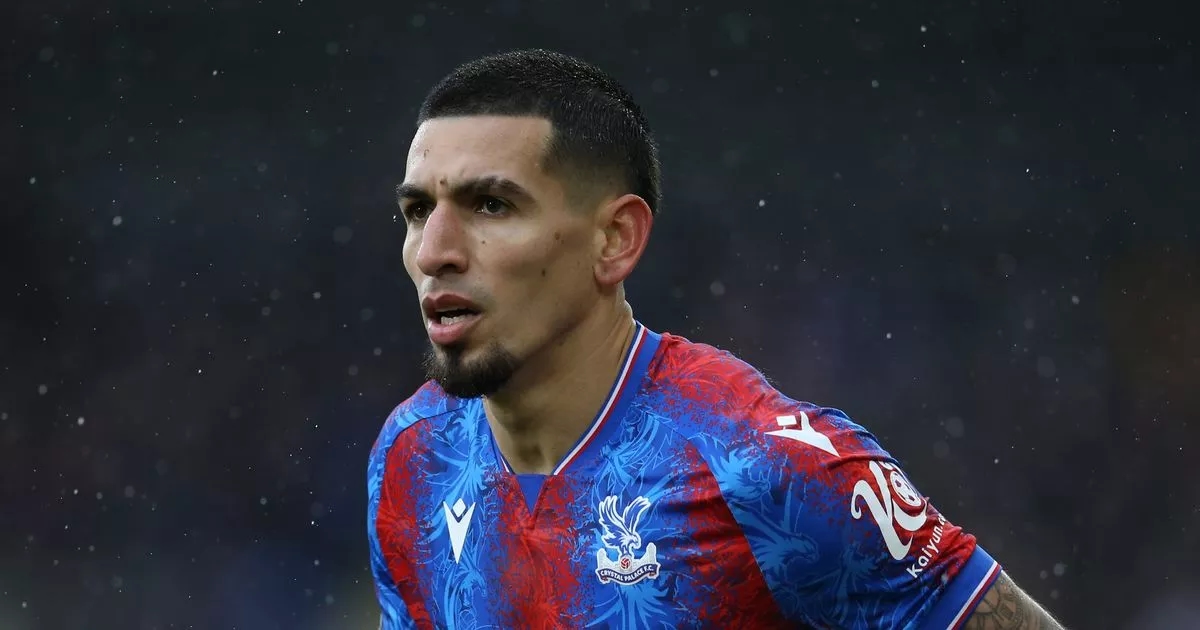 Daniel Munoz drops Palace transfer bombshell as Arsenal plot Eberechi Eze swoop