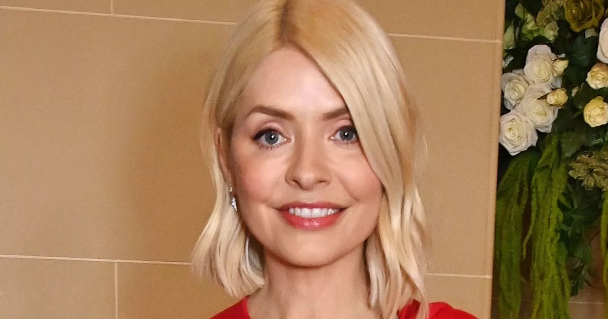 Holly Willoughby unrecognisable as she makes huge change to her appearance
