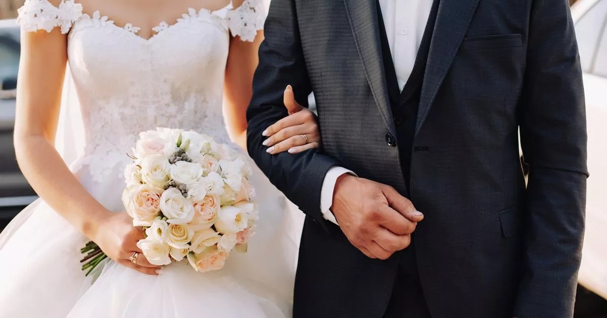 Ultimate wedding gift guide including kitchen, tech and days out