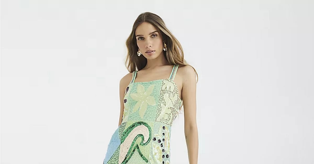 River Island shoppers 'obsessed' with dress that's 'so beautiful'