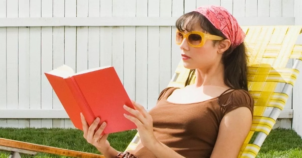 Five romantasy book series' to get your heart racing if you loved ACOTAR
