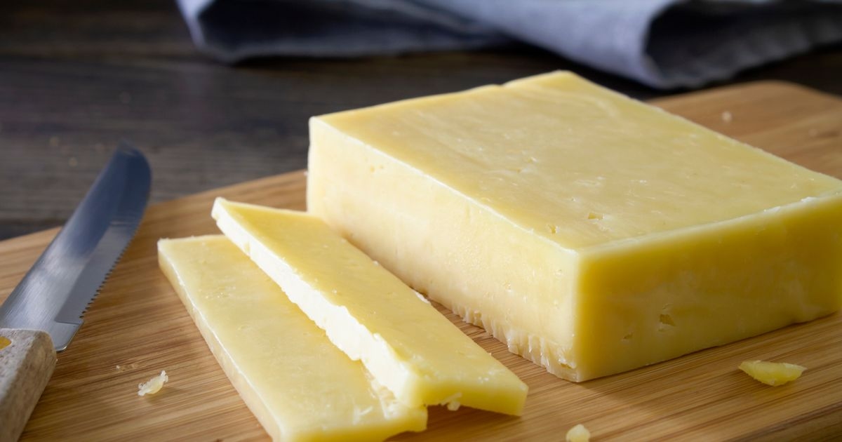 Cheese stays fresh for weeks if one part is covered in £1.79 kitchen staple