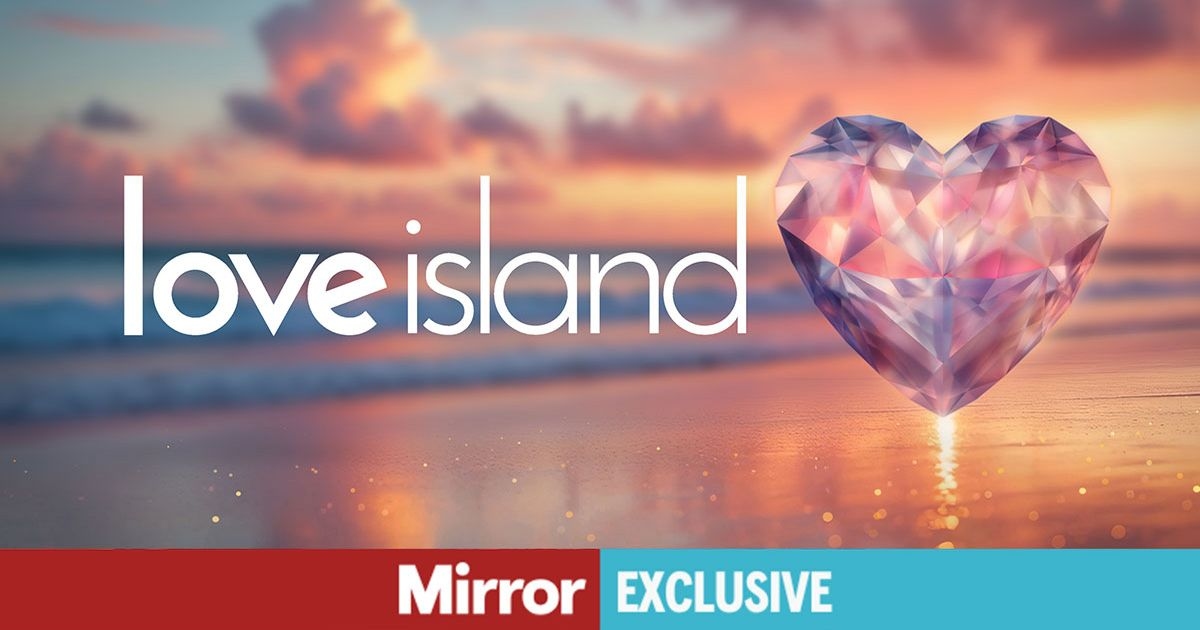 Dumped Love Island star says DMs are flooded with celebs after leaving villa