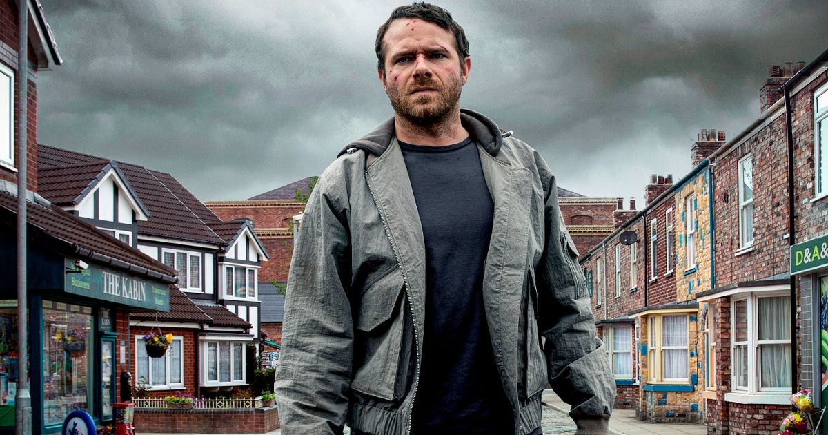 Coronation Street prison break horror leads to siege and 'death twist'