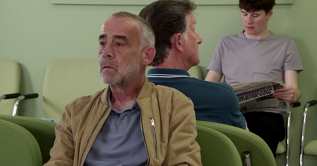 Coronation Street fans left fuming after Kevin Webster's 'sickening' scene