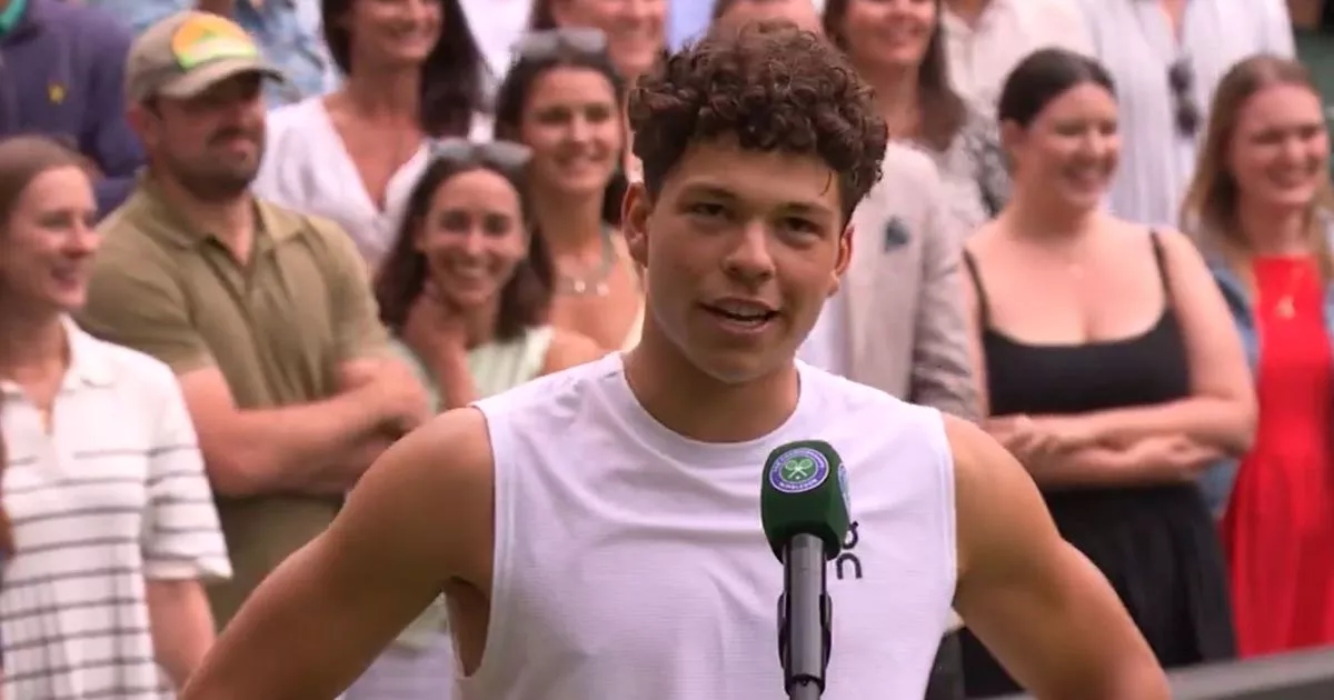 Wimbledon star has the last laugh after being booed during post-match speech