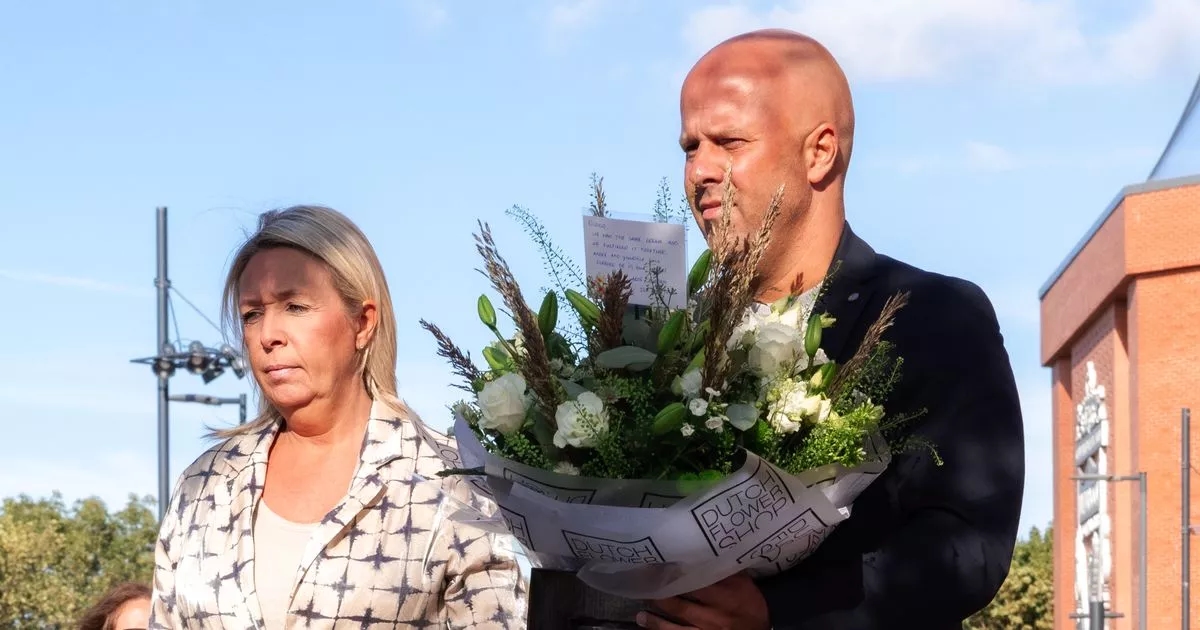 Arne Slot and wife's heartbreaking message to Diogo Jota at Anfield tribute