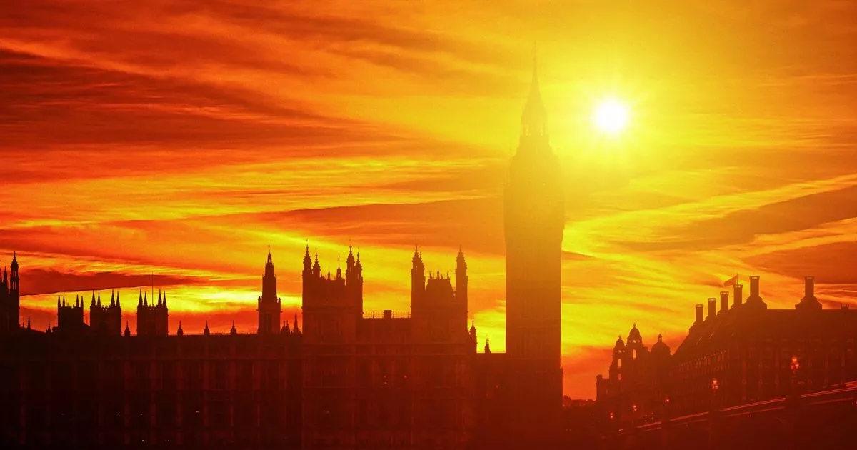 23 areas to 'exceed heatwave criteria' for almost a week as Brits set to sweat