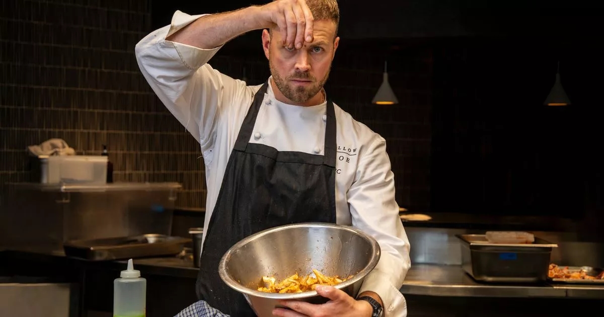 Top Michelin chefs reinvent 'lunch al desko' with gourmet feasts for just £3