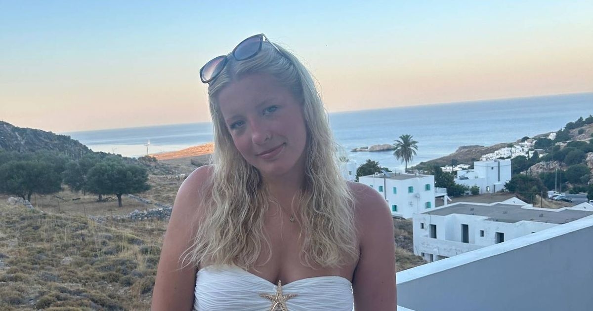 Young Brit woman paralysed after horror balcony fall on dream holiday