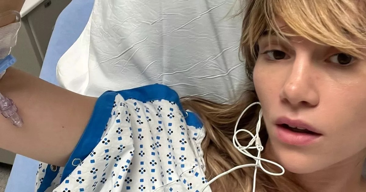Suki Waterhouse taken to hospital after wearing pants too tight