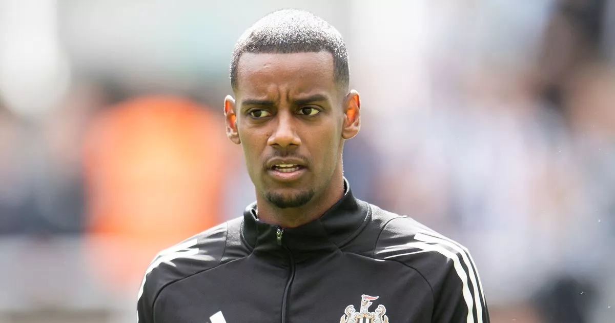Liverpool transfer news: Reds make Alexander Isak decision as talks continue for wonderkid