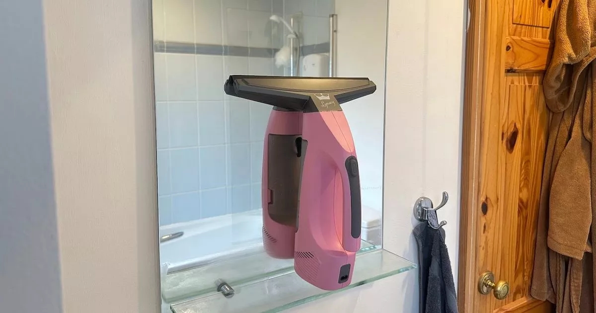 'I tried a new gadget from This Morning cleaning expert and the results blew me away'