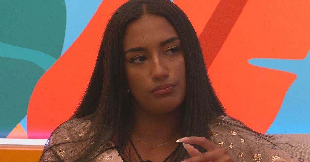 Love Island producers slammed for 'setting up' Shakira as fans beg 'leave her alone'