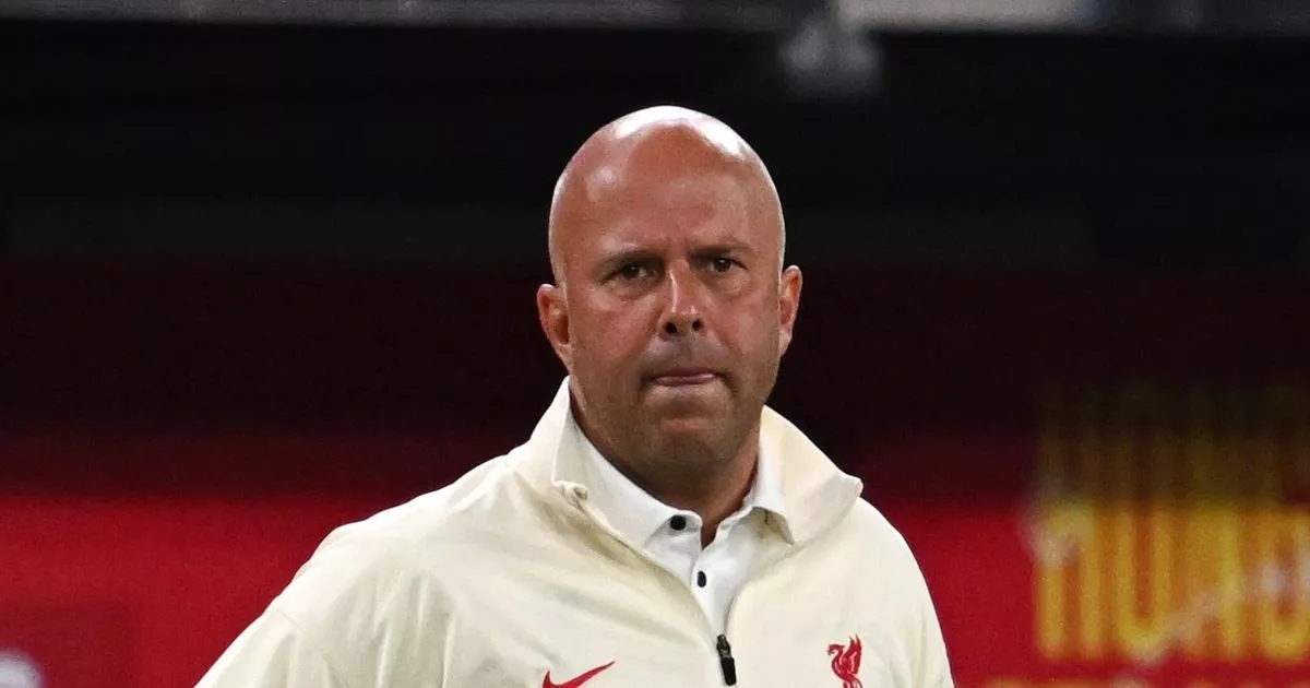 Arne Slot provides different reasons for Luis Diaz and Darwin Nunez's Liverpool absences
