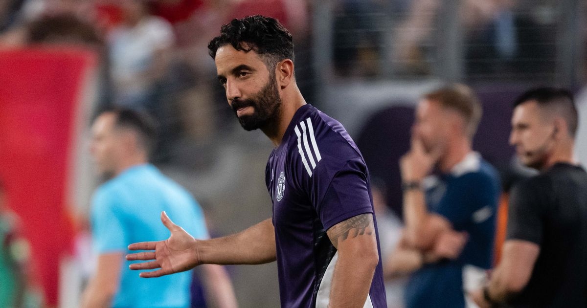 Ruben Amorim given unlikely boost to solve Man Utd issue after private transfer talks