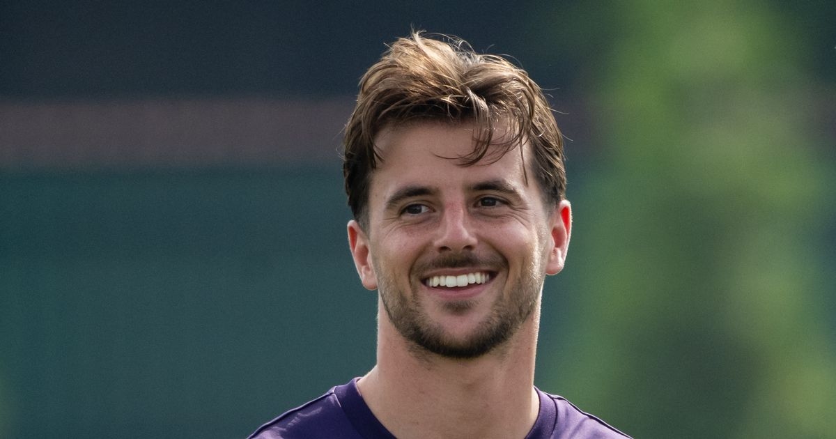Man Utd star Mason Mount reveals Thomas Tuchel phone call as he makes England vow