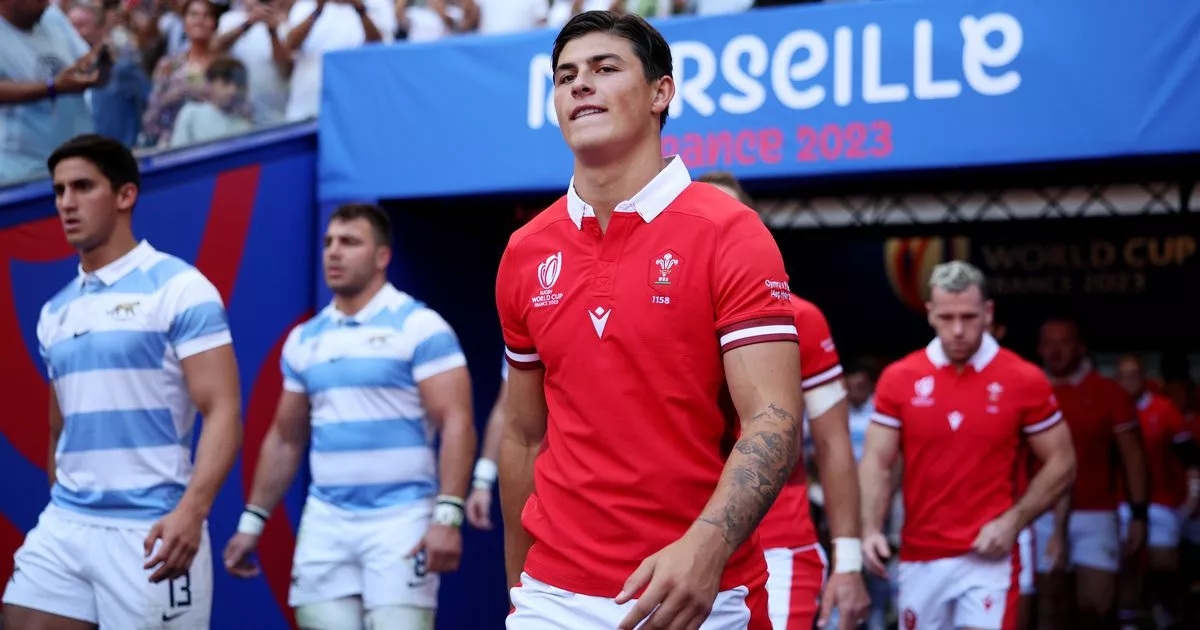 Louis Rees-Zammit puts deadline on NFL dream as he plans return to rugby