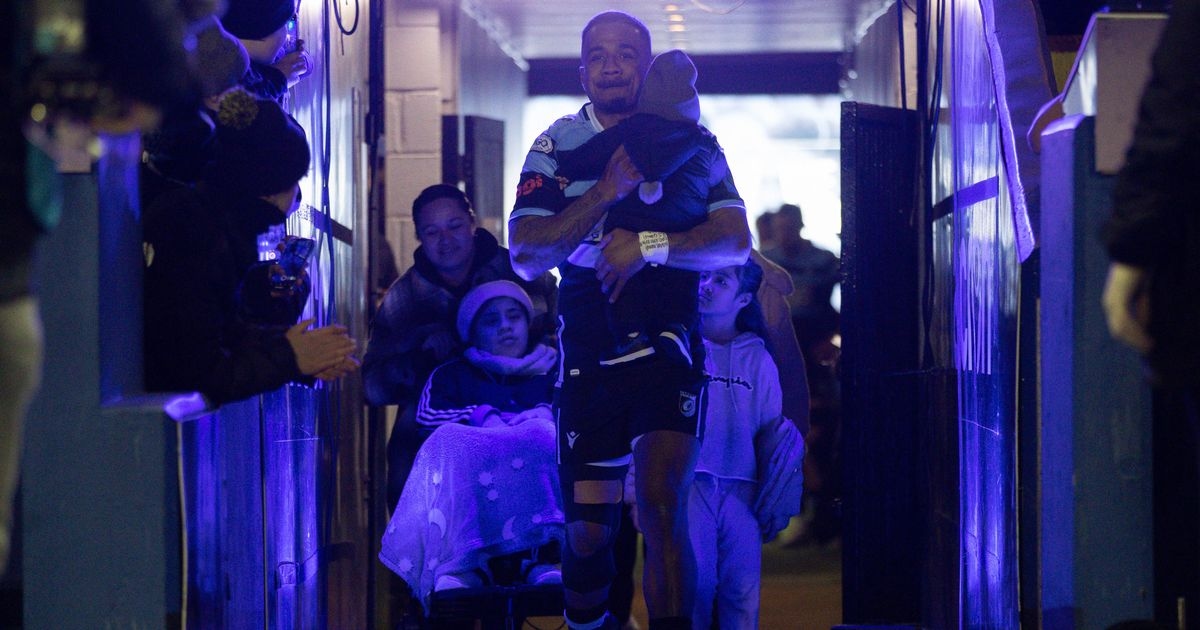 Today's rugby news as cult hero lands Welsh coaching job and North goes controversial with Lions call