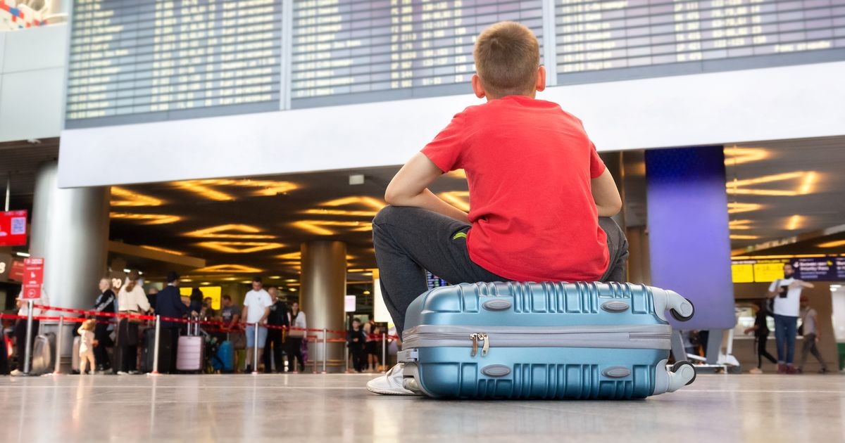 Hundreds more flights cancelled on Friday in air traffic control strike