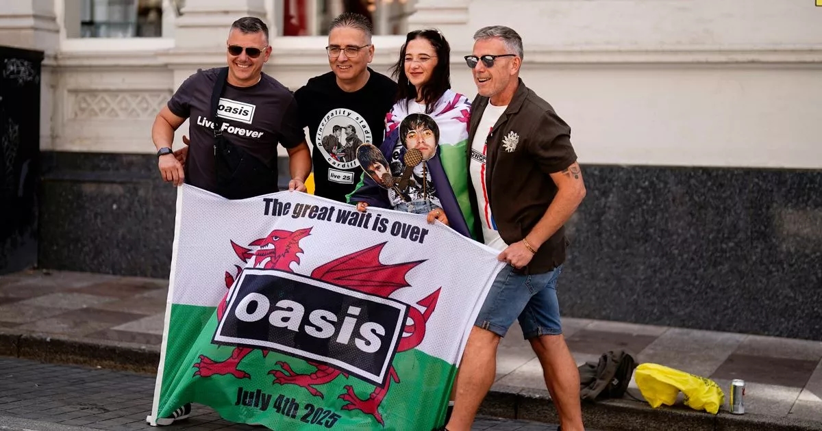 Oasis fans quizzed on Welsh translations to band's most famous songs
