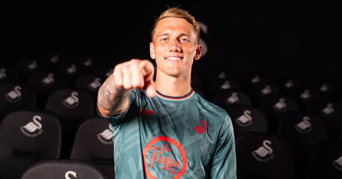 What Swansea City's best XI now looks like as key missing piece glaringly obvious
