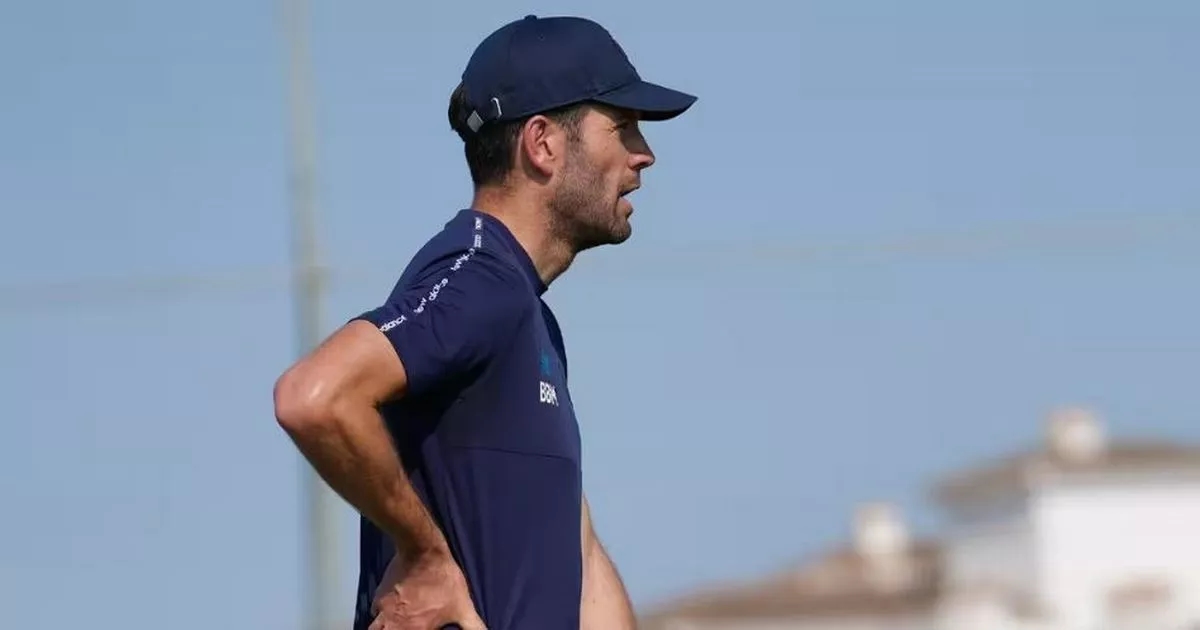 First glimpse of Brian Barry-Murphy's Cardiff City emerges as screaming instruction speaks volumes