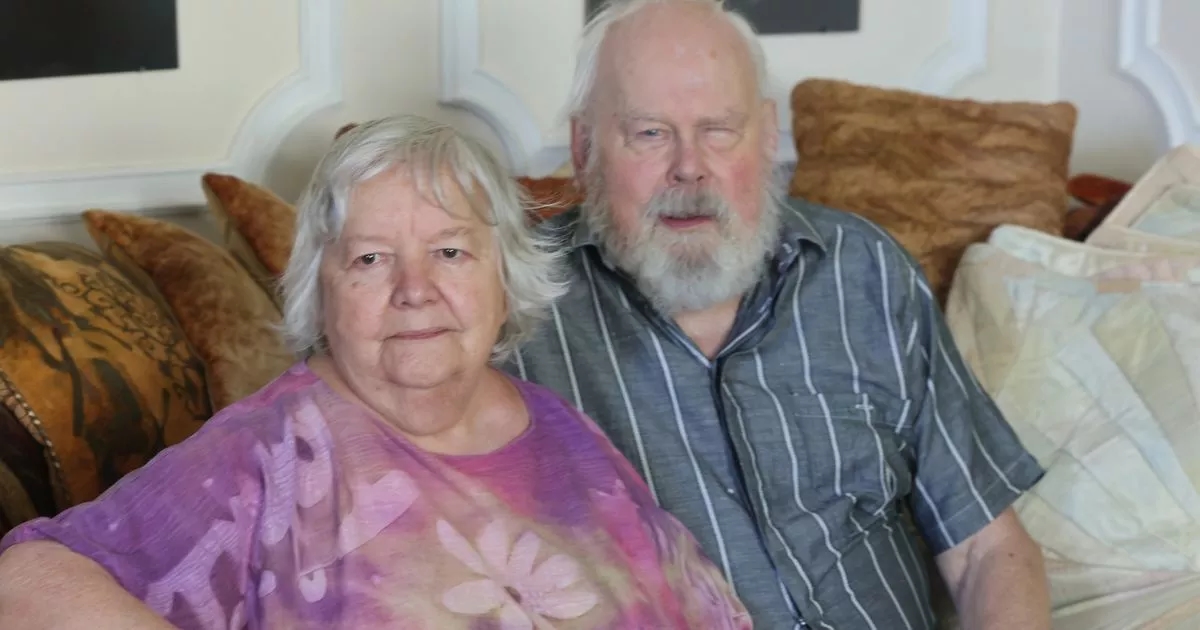 Couple unable to sell 20-room home next to Welsh canal which keeps leaking